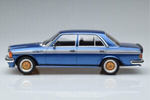 Mercedes 280 E AMG W123 Bleu Otto 1:18 OT221 Résine — image 3 sur 6