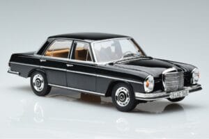 Mercedes 280 SE W108 Noir Norev 1:18 183762 Métal Moulé — image 5 sur 7
