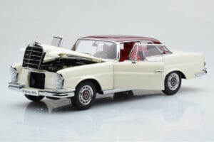 Mercedes 280 SE W108 Blanc AUTOart 1:18 76287 Métal Moulé — image 2 sur 8