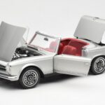 Mercedes 280 SL W113 Pagode Argent Schuco 1:18 450035000 - image 2 of 8