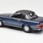 Mercedes 300 SL R107 Bleu Nautique Norev 1:18 183466 - image 7 of 8