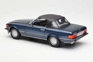 Mercedes 300 SL R107 Bleu Nautique Norev 1:18 183466 Métal Moulé — image 7 sur 8