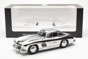 Mercedes 300 SL W198 Chrome Minichamps 1:18 B66040645 Métal Moulé — image 8 sur 8