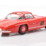 Mercedes 300 SL W198 Gullwing Rouge Minichamps 1:18 - image 3 of 8