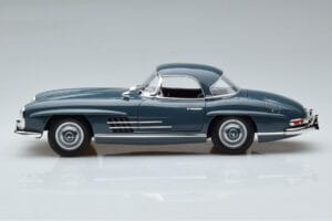 Mercedes 300 SL W198 Roadster Bleu Norev 1:18 B66040668 Métal Moulé — image 5 sur 9