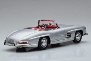 Mercedes 300 SL W198 Roadster Norev 1:18 183890 Métal Moulé — image 4 sur 10