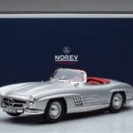 Mercedes 300 SL W198 Roadster Norev 1:18 183890 Métal Moulé - image 10 of 10