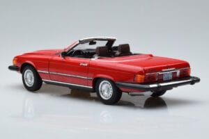 Mercedes 450 SL R107 Version US Rouge Norev 1:18 183729 Métal Moulé — image 7 sur 8