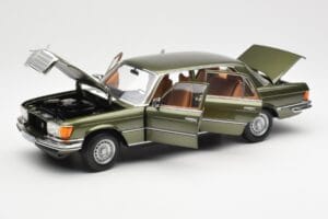 Mercedes 450SEL 6.9 W116 Vert Métallisé Norev 1:18 183455 Métal Moulé — image 2 sur 8