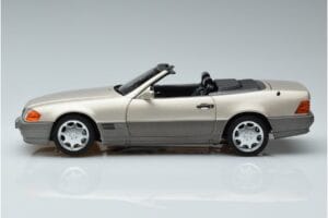 Mercedes 500 SL R129 Smoke Argent Norev 1:18 183719 Métal Moulé — image 4 sur 7
