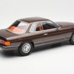 Mercedes 500 SLC C107 Marron KK-Scale 1:18 180851 - image 2 of 6