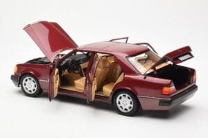 Mercedes 500E W124 Rouge Metallic Édition Concessionnaire Norev 1:18 B66040699 Métal Moulé — image 5 sur 8
