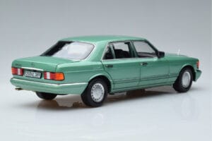 Mercedes 560 SEL W126 Vert Clair Norev 1:18 183469 Métal Moulé — image 3 sur 7