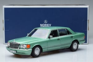 Mercedes 560 SEL W126 Vert Clair Norev 1:18 183469 Métal Moulé — image 7 sur 7