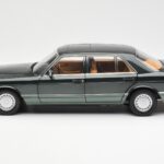 Mercedes 560 SEL W126 Night Vert Métallique Dealer Edition Norev 1:18 B66040626 - image 4 of 8