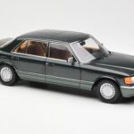 Mercedes 560 SEL W126 Night Vert Métallique Dealer Edition Norev 1:18 B66040626 - image 6 of 8