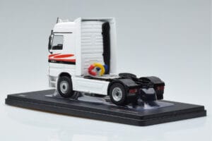 Mercedes Actros MP1 Blanc IXO 1:43 TR064 Métal Moulé — image 5 sur 6