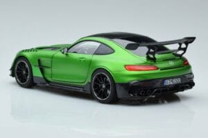 Mercedes AMG GT C190 Black Series Vert Hell Magno Édition Limitée Norev 1:18 183903 Métal Moulé — image 6 sur 7