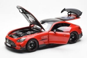 Mercedes AMG GT Black Series Rouge Asia Exclusive Norev 1:18 183906 Métal Moulé — image 2 sur 8