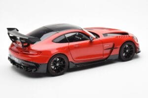 Mercedes AMG GT Black Series Rouge Asia Exclusive Norev 1:18 183906 Métal Moulé — image 3 sur 8