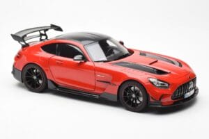 Mercedes AMG GT Black Series Rouge Asia Exclusive Norev 1:18 183906 Métal Moulé — image 6 sur 8