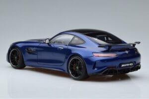 Mercedes AMG GT R C190 Bleu Brillant AUTOart 1:18 76334 Métal Moulé — image 6 sur 7