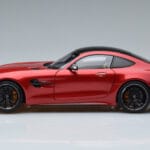 Mercedes AMG GT R C190 Rouge Cardinal AUTOart 1:18 76331 Métal Moulé - image 4 of 7
