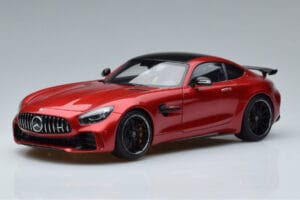 Mercedes AMG GT R C190 Rouge Cardinal AUTOart 1:18 76331 Métal Moulé