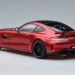 Mercedes AMG GT R C190 Rouge Cardinal AUTOart 1:18 76331 Métal Moulé - image 6 of 7
