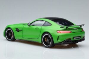 Mercedes AMG GT-R C190 Green Hell Magno Norev 1:18 B66960416 Métal Moulé — image 6 sur 7