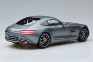 Mercedes AMG GT S Selenite Gris Magno Norev 1:18 B66960343 Métal Moulé — image 3 sur 7