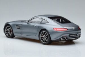 Mercedes AMG GT S Selenite Gris Magno Norev 1:18 B66960343 Métal Moulé — image 6 sur 7