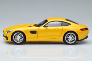 Mercedes AMG GT S Solarbeam Norev 1:18 B66960410 Métal Moulé — image 4 sur 7