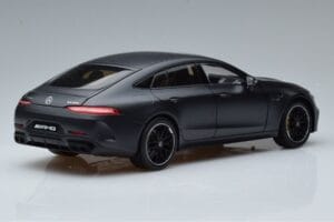 Mercedes AMG GT63 S X290 Dealer Edition Norev 1:18 B66960460 Métal Moulé — image 3 sur 7