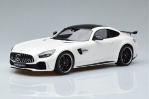Mercedes AMG GT R Blanc GT Spirit 1:18 KJ021 Résine