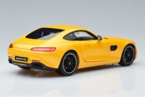 Mercedes AMG GT S C190 Solarbeam Norev 1:18 B66960341 Métal Moulé — image 3 sur 7