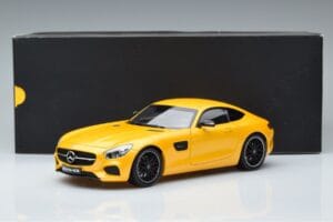 Mercedes AMG GT S C190 Solarbeam Norev 1:18 B66960341 Métal Moulé — image 7 sur 7