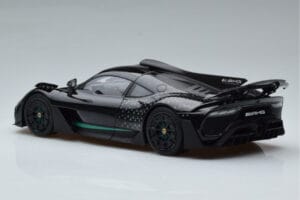 Mercedes AMG One Noir NZG 1:18 B66961042 Métal Moulé — image 8 sur 9
