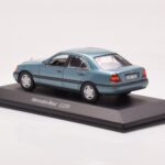 Mercedes C-Class W202 C220 Petrol Métallique Minichamps 1:43 - image 2 of 3