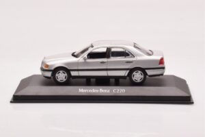 Mercedes C-Class W202 C220 Argent Minichamps 1:43