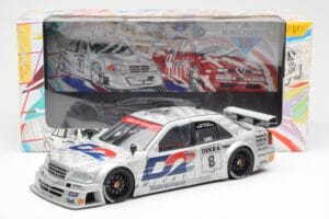 Mercedes C-Class W202 #8 E. Lohr DTM 1994 UT Models 1:18 180943308 Métal Moulé — image 6 sur 6