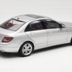 Mercedes C-Class W204 Avantgarde Argent AUTOart 1:18 B66962368 - image 3 of 8