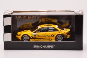 Mercedes C-Class W204 DTM Deutsche Post AMG Mercedes #17 D. Coulthard DTM 2010 Minichamps 1:43 400103817 Métal Moulé — image 4 sur 4