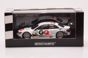 Mercedes C-Class W204 DTM GQ AMG Mercedes #16 Engels DTM 2009 Minichamps 1:43 400093816 Métal Moulé — image 4 sur 4