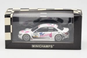 Mercedes C-Class W204 DTM Team AMG Mercedes #16 Stoddart DTM 2008 Minichamps 1:43 400083716 Métal Moulé — image 4 sur 4