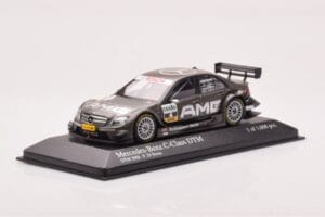Mercedes C-Class W204 DTM Team AMG Mercedes #4 P. di Resta DTM 2008 Minichamps 1:43 400083804 Métal Moulé — image 2 sur 4