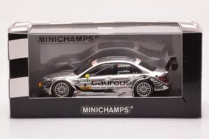 Mercedes C-Class W204 DTM Team AMG Mercedes #8 R. Schumacher DTM 2010 Minichamps 1:43 400103908 Métal Moulé — image 4 sur 4