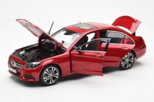 Mercedes C-Class W205 Rouge Métallique Asia Exclusive Norev 1:18 183835 Métal Moulé — image 2 sur 8