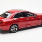 Mercedes C-Class W205 Rouge Métallique Asia Exclusive Norev 1:18 - image 3 of 8