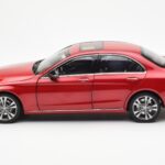 Mercedes C-Class W205 Rouge Métallique Asia Exclusive Norev 1:18 - image 4 of 8